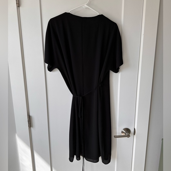 Babaton wrap dress - Picture 7 of 7